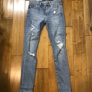 Gap ripped skinny jeans